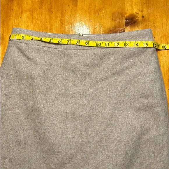J. Crew The Pencil Skirt Tan Wool Blend Old Money Quiet Luxury Office Siren - Picture 6 of 9